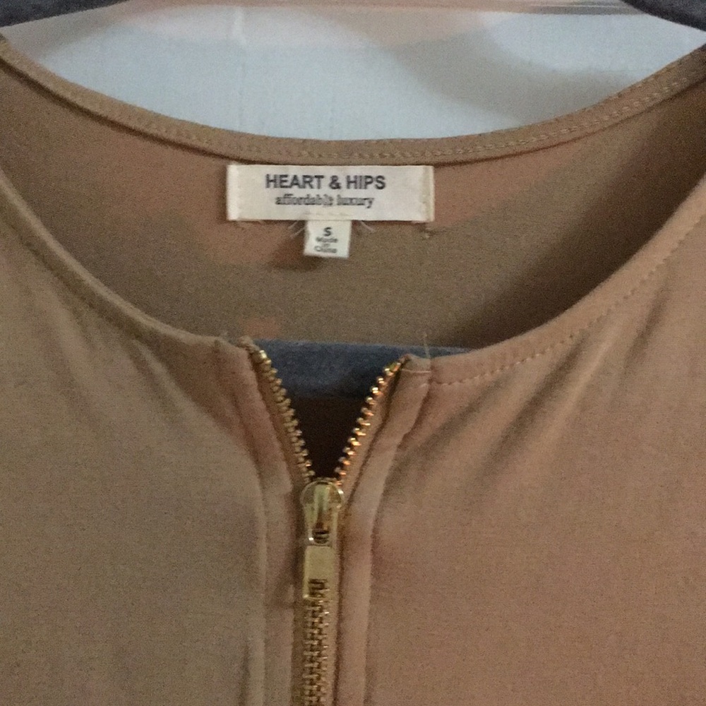 Tan bodysuit - Picture 2 of 5